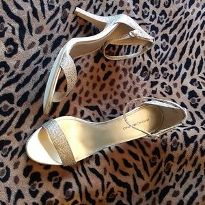 Bandolino Gold Heels